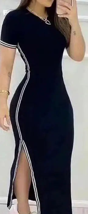 Skinny Dress With Slit